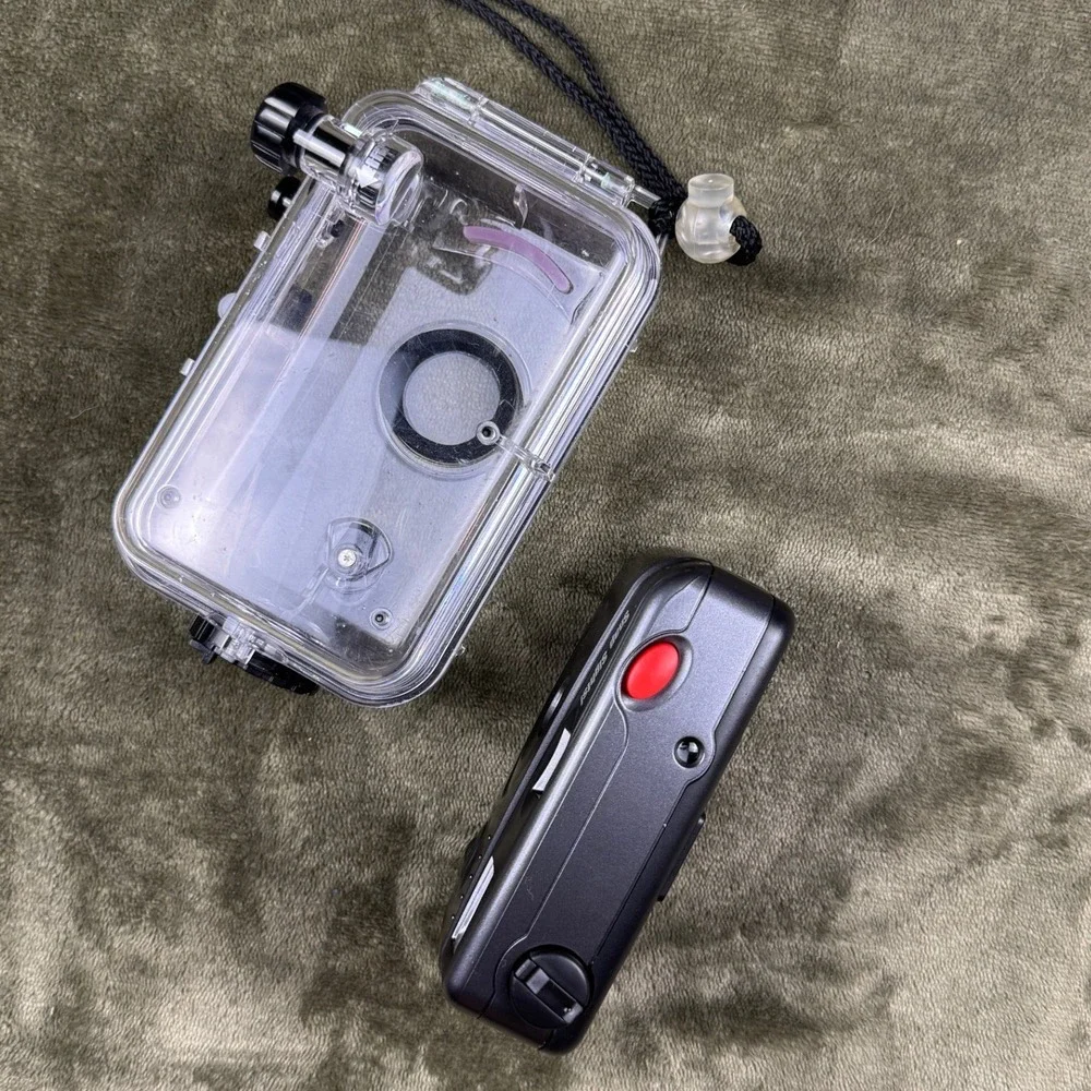 Snap Sights 35mm Film Camera Waterproof Underwater Case 100ft‎ 30m Black Clear